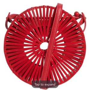 A Marvelous Look - Round Bamboo Bag